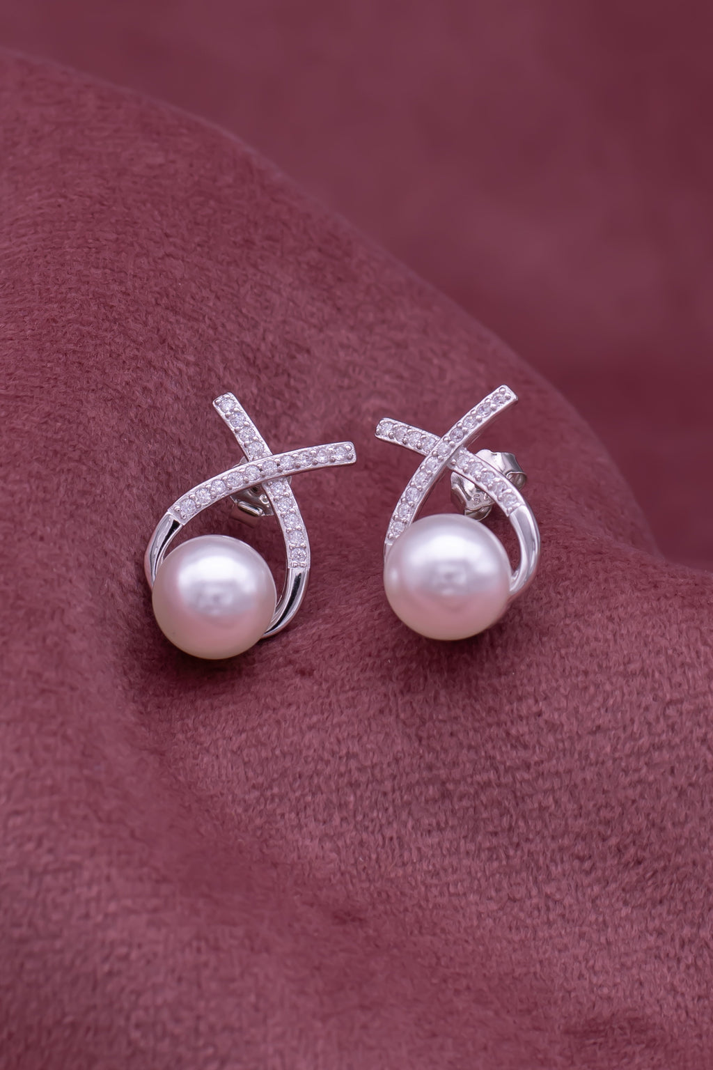 Elegant Pearl Stud Earrings for Women – Silver Tone Fashion Jewelry